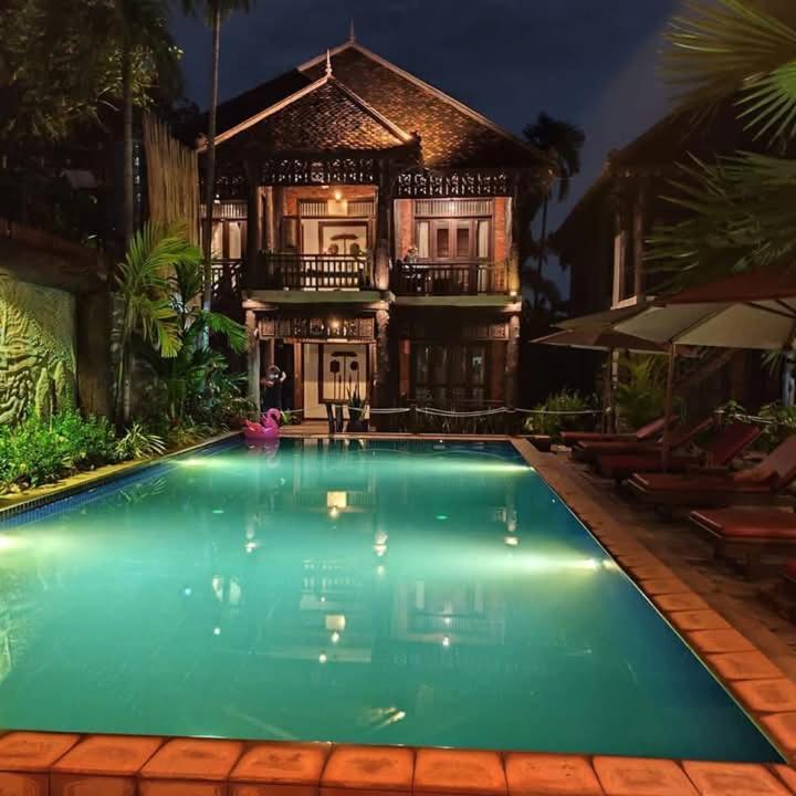 Khmer Paradise Villa Siem Reap Exterior photo